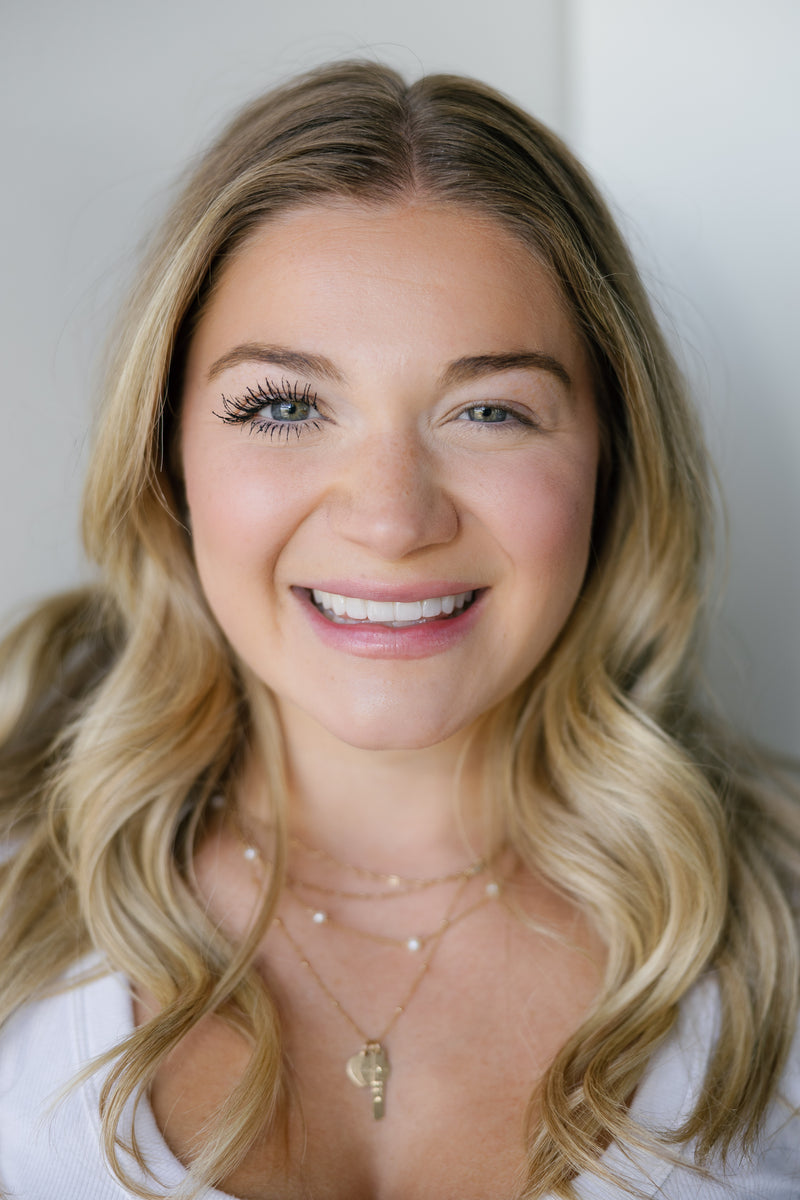 shoot-p33 Abby smiling portrait